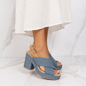 TOMS Women's Denim Blue Raffia Wedge Sandals, Size 6.5